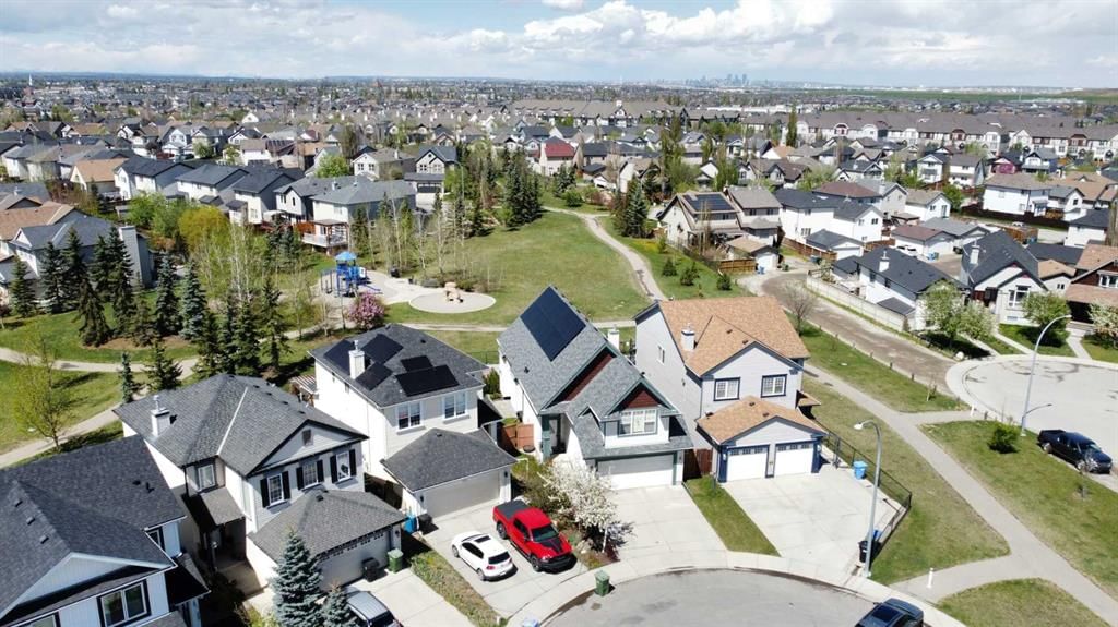 255 Copperfield Manor SE, Calgary — photo 4 of 50