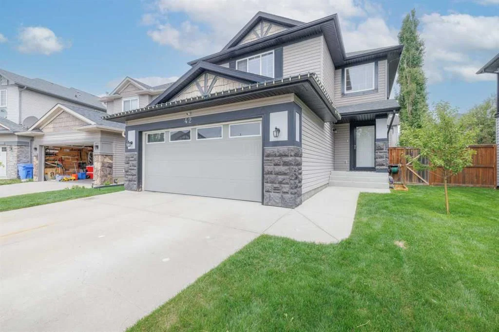 42 Royal Birch Landing NW, Calgary — main listing photo
