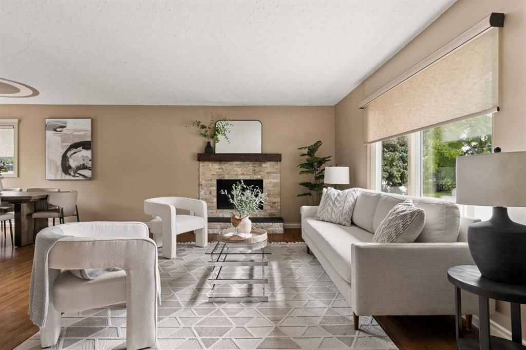 220 41 Avenue NW, Calgary — main listing photo