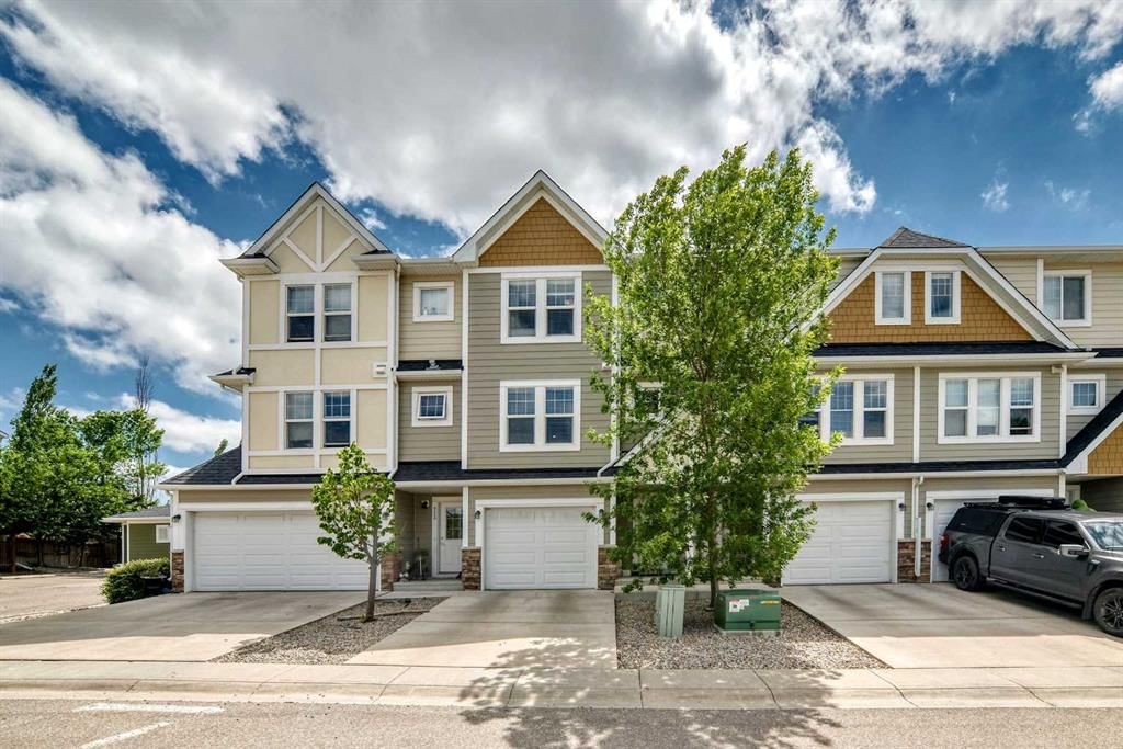 711 Auburn Bay Circle SE, Calgary — photo 3 of 50