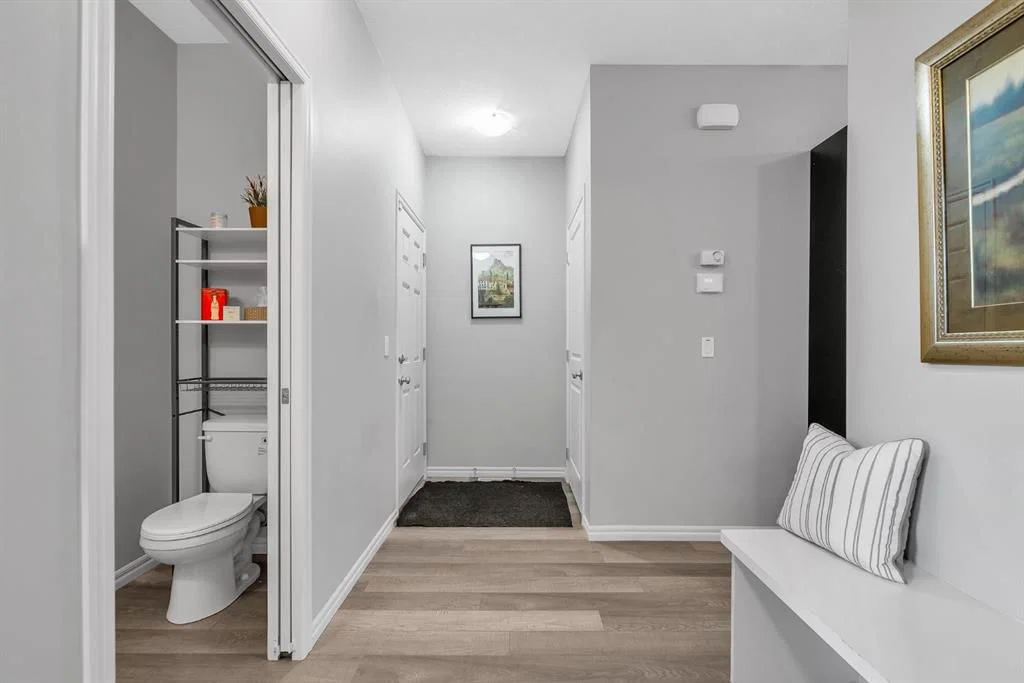 72 Legacy Mews SE, Calgary — photo 2 of 31
