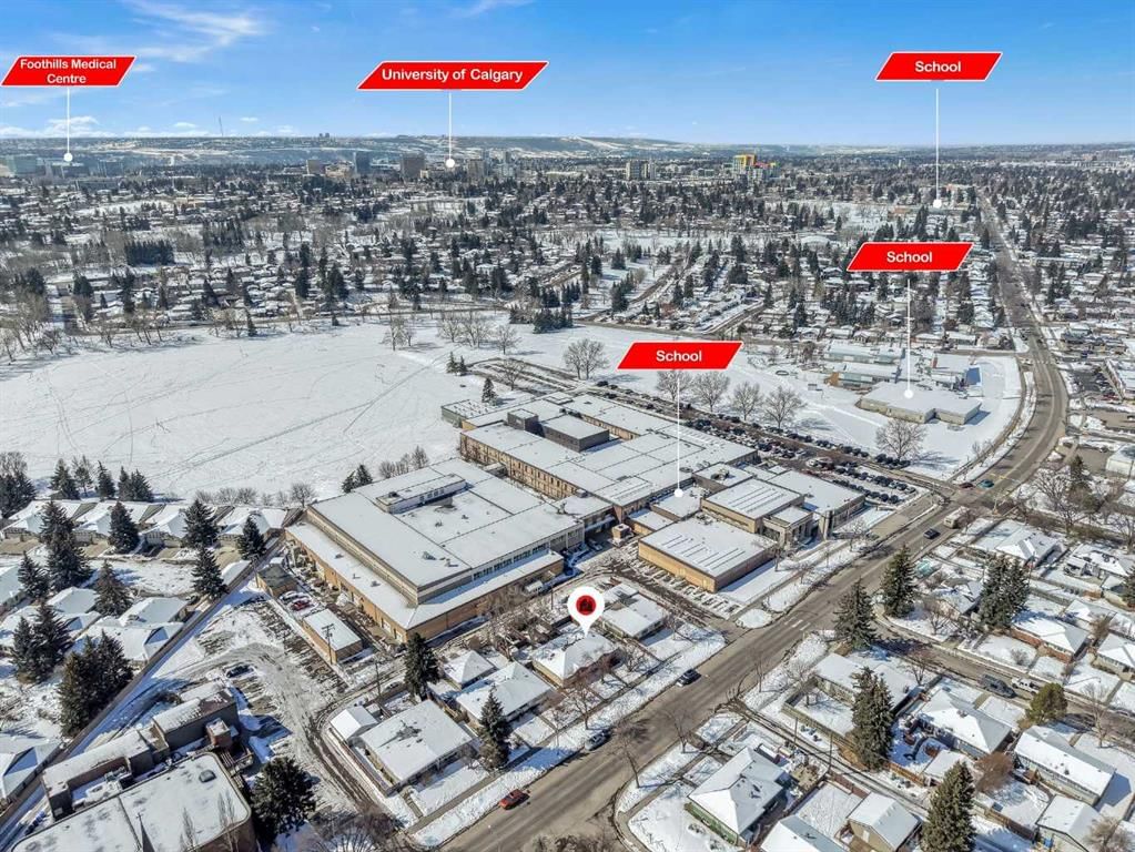 853 Northmount Drive NW, Calgary — photo 2 of 36