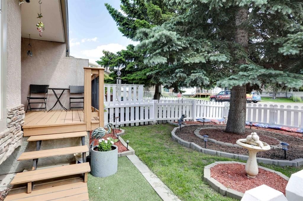136 Abalone Place NE, Calgary — photo 4 of 37