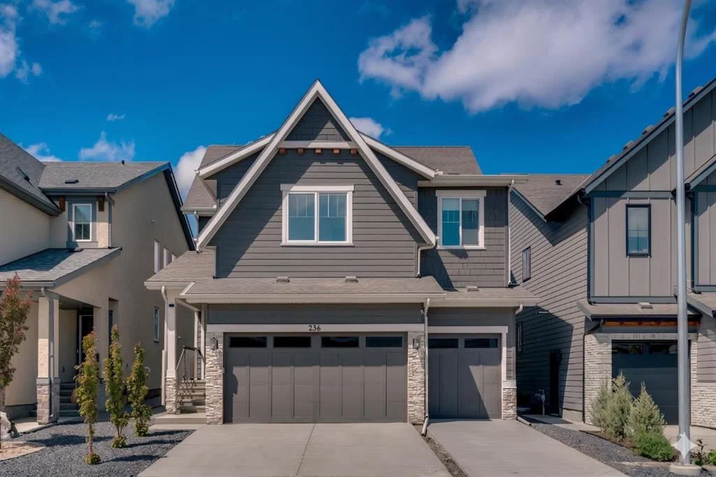 236 Marina Grove SE, Calgary — main listing photo