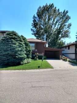 100 Doverglen Crescent SE, Calgary — main listing photo