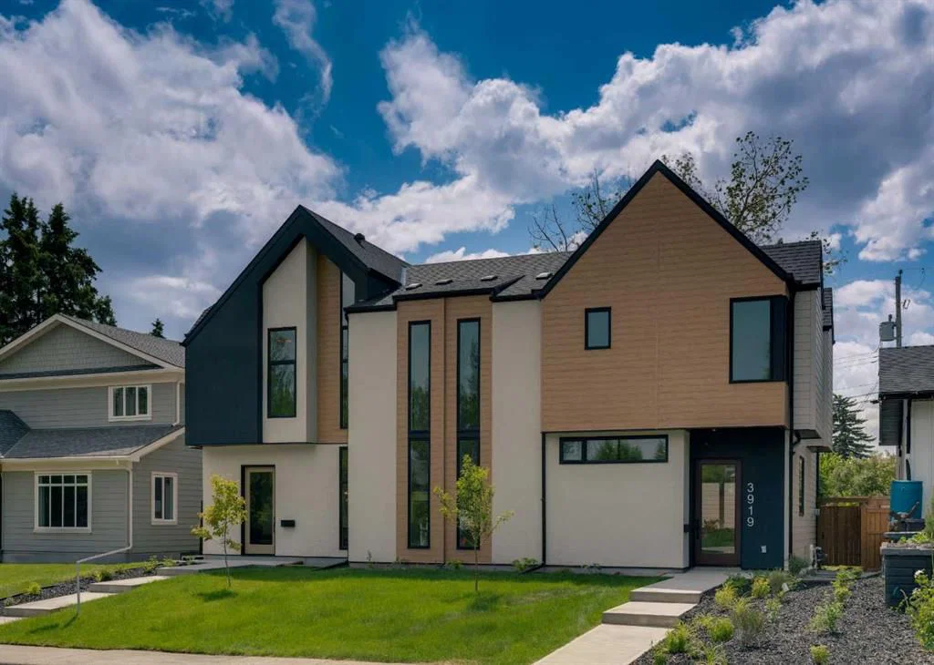3919 23 Avenue SW, Calgary — photo 3 of 46