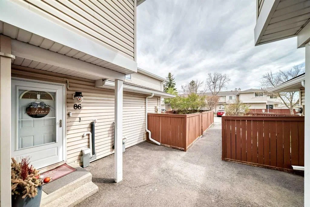 86, 1155 Falconridge Drive NE, Calgary — main listing photo