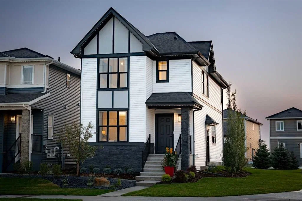 461 Rosemary Gardens SE, Calgary — main listing photo