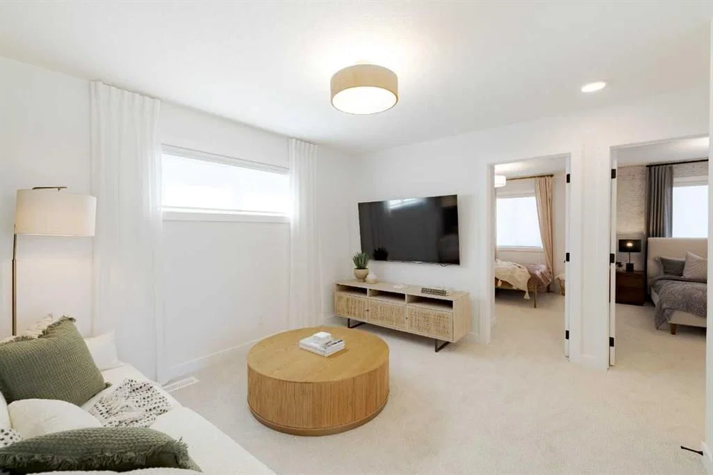 461 Rosemary Gardens SE, Calgary — photo 4 of 38