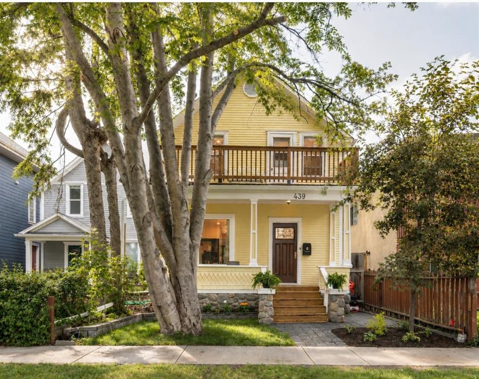 439 12 Street NW, Calgary — main listing photo