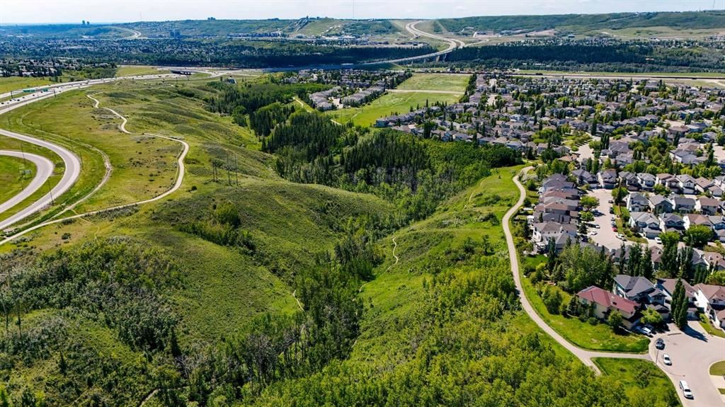 10272 Tuscany Hills Way, Calgary — photo 3 of 49