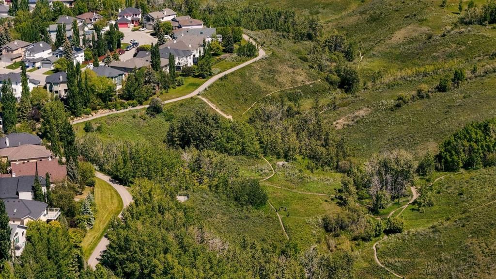 10272 Tuscany Hills Way, Calgary — photo 4 of 49