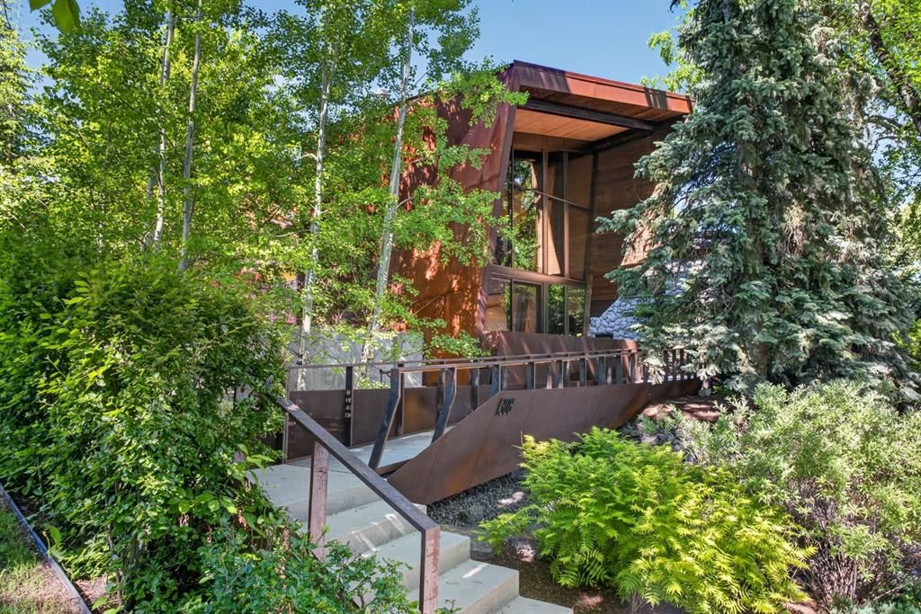 1308 Montreal Avenue SW, Calgary — photo 3 of 42