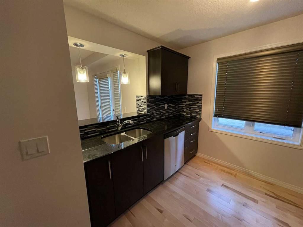 162 Windstone Mews SW, Airdrie — photo 3 of 25