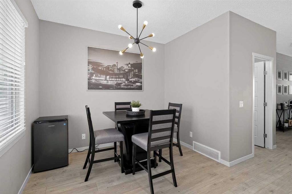 412 Nolanlake Villas NW, Calgary — photo 4 of 45