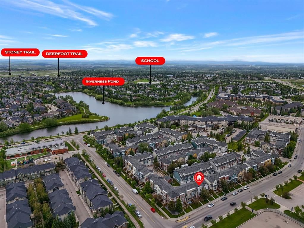 223 McKenzie Towne Gate SE, Calgary — photo 5 of 27