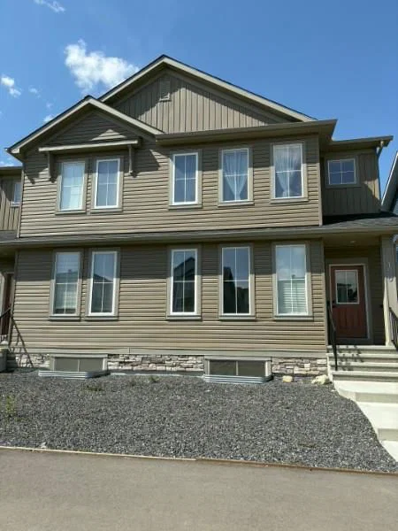 150 Ambleton Drive NW, Calgary — photo 2 of 37