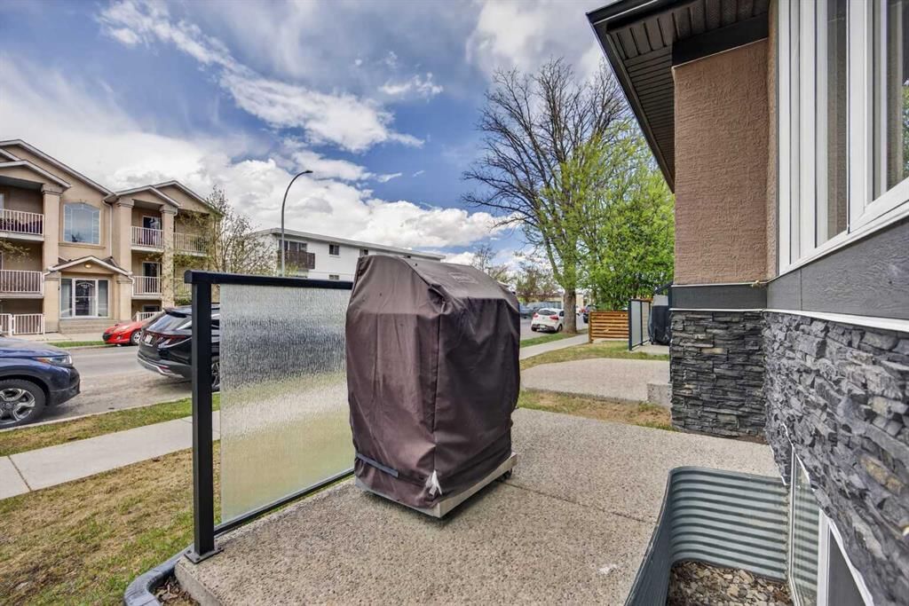 1, 129 12 Avenue NW, Calgary — photo 3 of 50