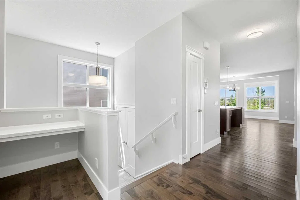 107 Sage Bluff Green NW, Calgary — photo 4 of 41