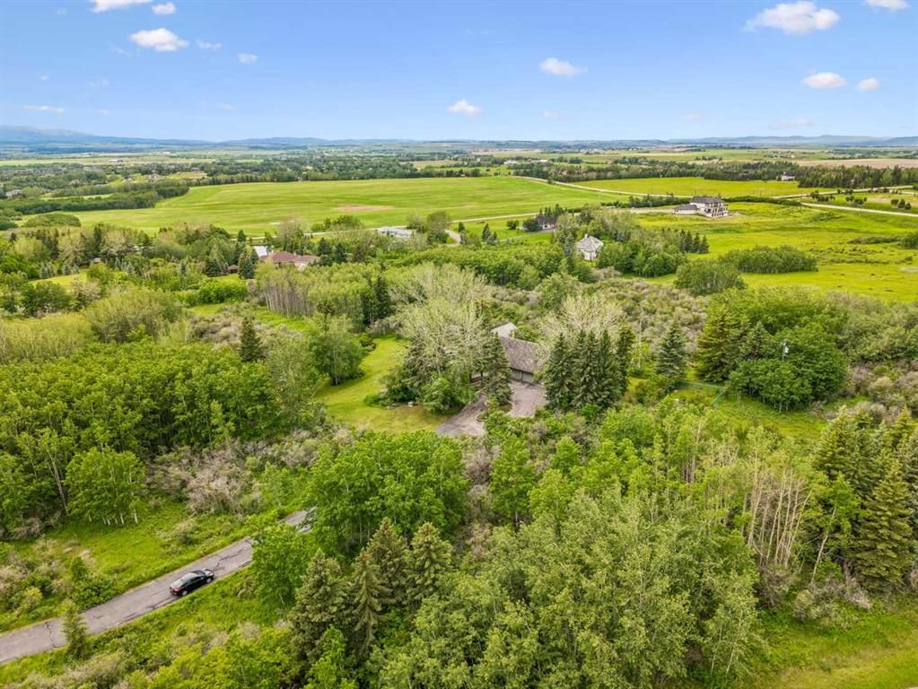 237 Escarpment Drive, Rural Rocky View County — photo 4 of 47