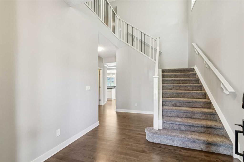 109 Mahogany Place SE, Calgary — photo 2 of 50