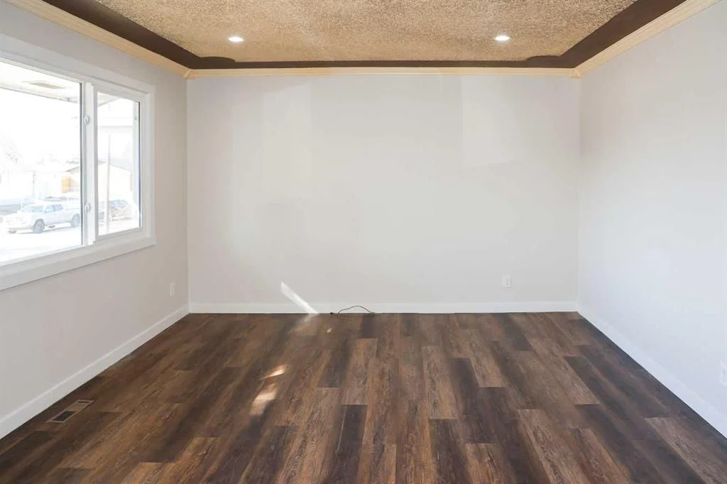 40 Pensville Road SE, Calgary — photo 2 of 20