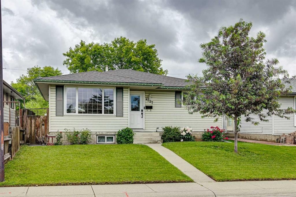 4387 Dovercrest Drive SE, Calgary — main listing photo