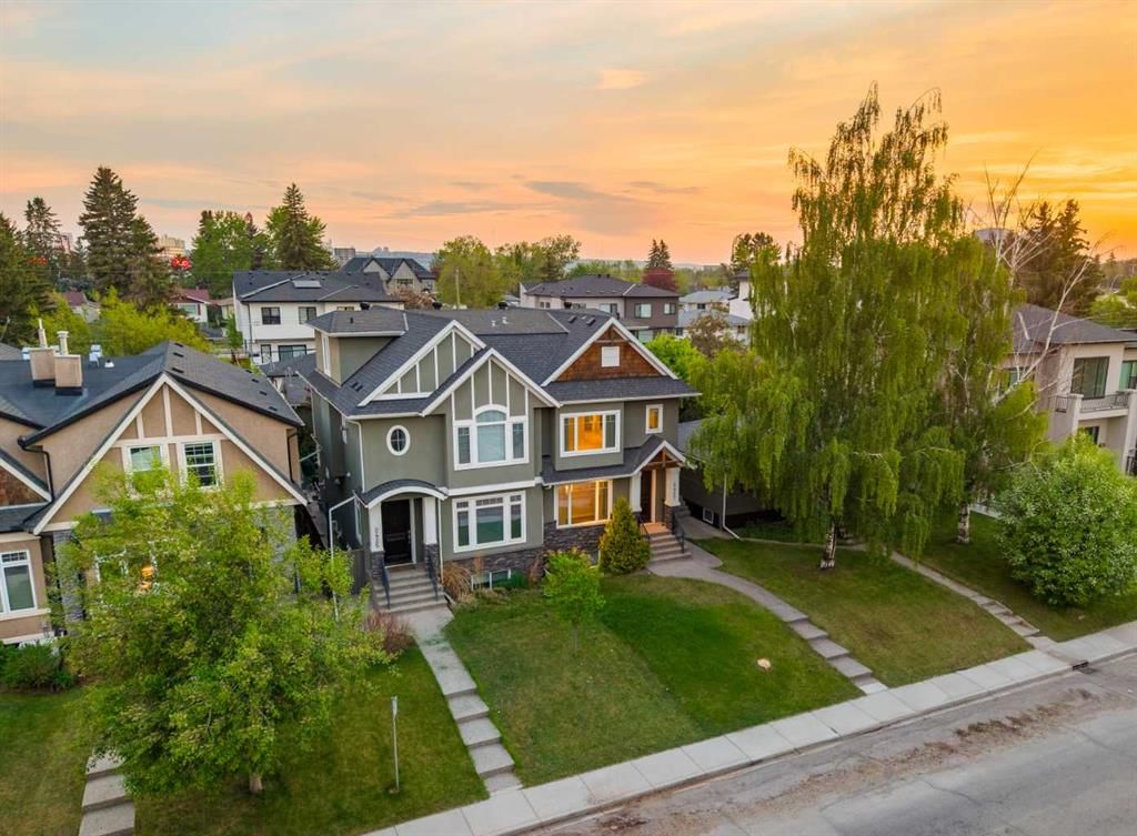 2427 22A Street NW, Calgary — main listing photo