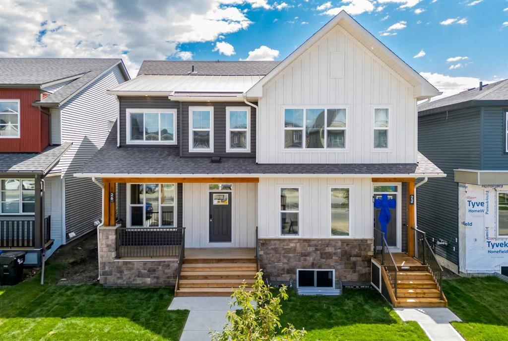 26 Starling Boulevard NW, Calgary — photo 2 of 34