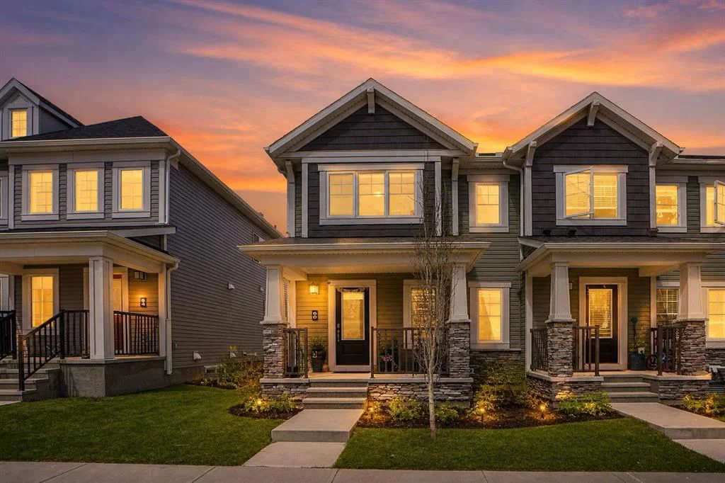 60 Cityside Grove NE, Calgary — main listing photo