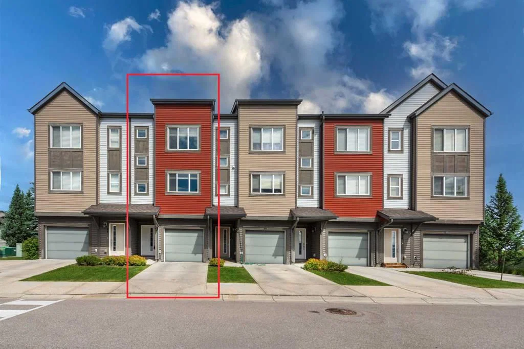 82 Copperstone Common SE, Calgary — main listing photo