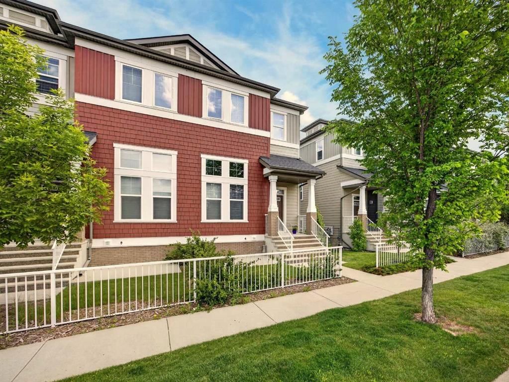 913 Evanston Square NW, Calgary — photo 2 of 35