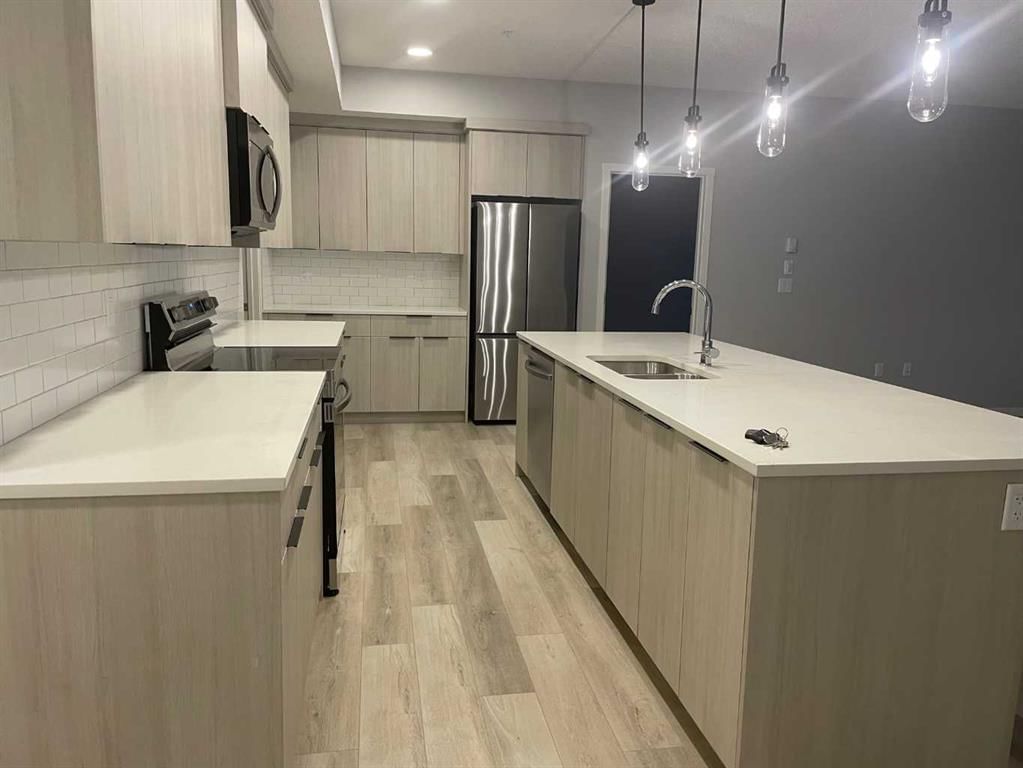 210, 40 Carrington Plaza NW, Calgary — photo 3 of 25