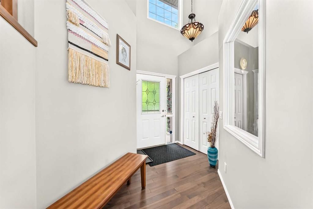38 Royal Oak Grove NW, Calgary — photo 2 of 50