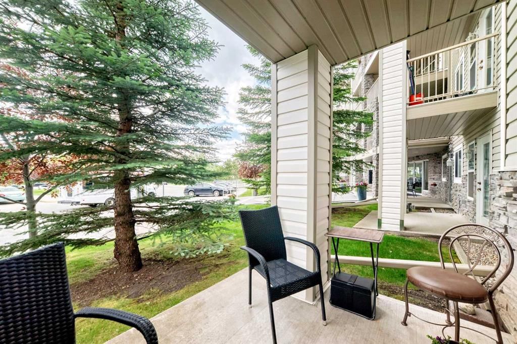 105, 5000 Somervale Court SW, Calgary — photo 3 of 49