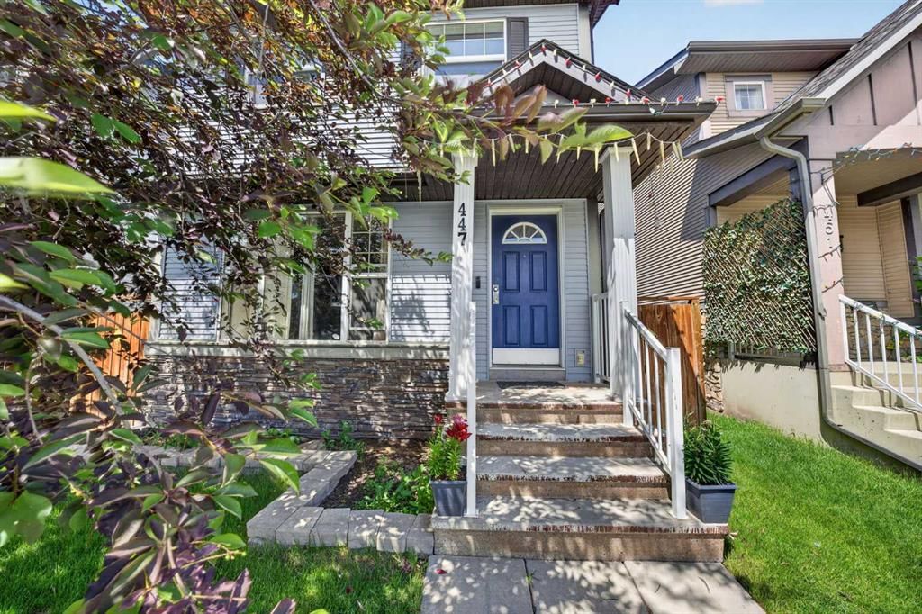 447 Silverado Plains Circle SW, Calgary — photo 2 of 36