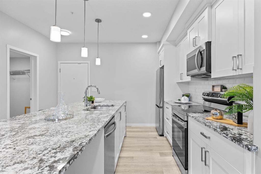 105, 200 Harvest Hills Place NE, Calgary — photo 5 of 35