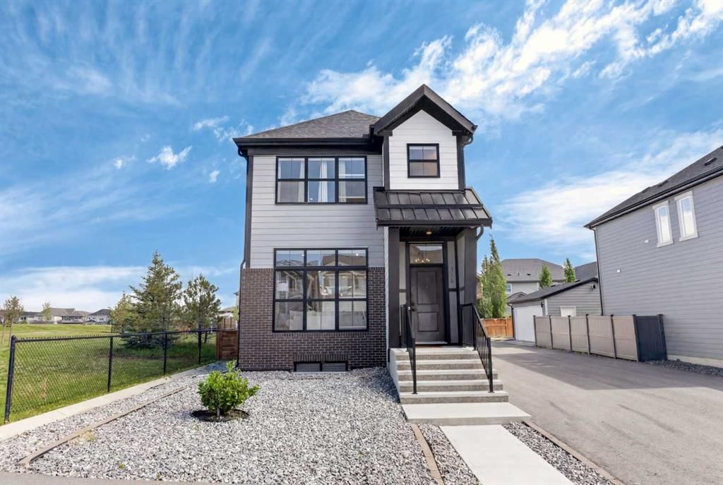 314 Masters Road SE, Calgary — photo 2 of 50