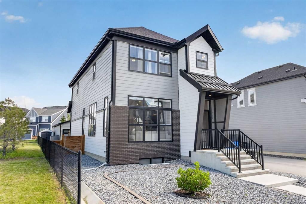 314 Masters Road SE, Calgary — photo 3 of 50