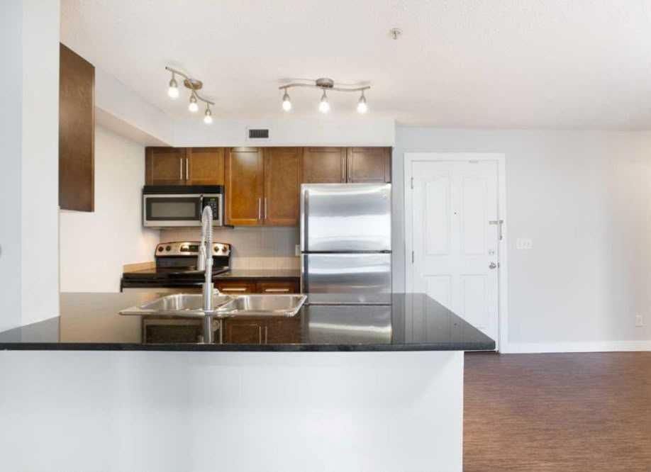 320, 7110 80 Avenue NE, Calgary — photo 2 of 3