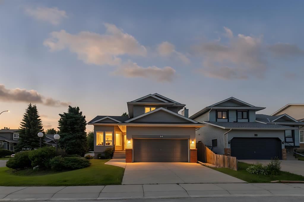 83 Sanderling Road NW, Calgary — photo 4 of 50
