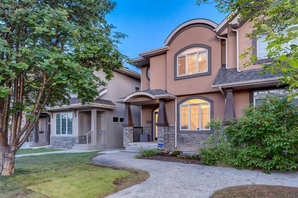 2421 1 Avenue NW, Calgary — photo 3 of 50