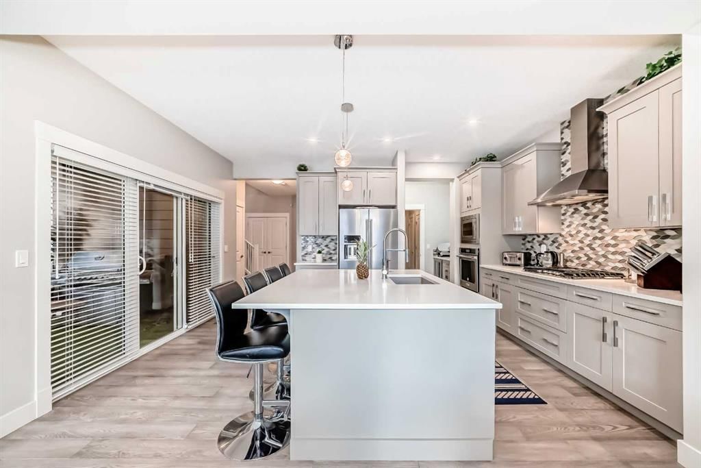 477 Legacy Boulevard SE, Calgary — photo 4 of 47