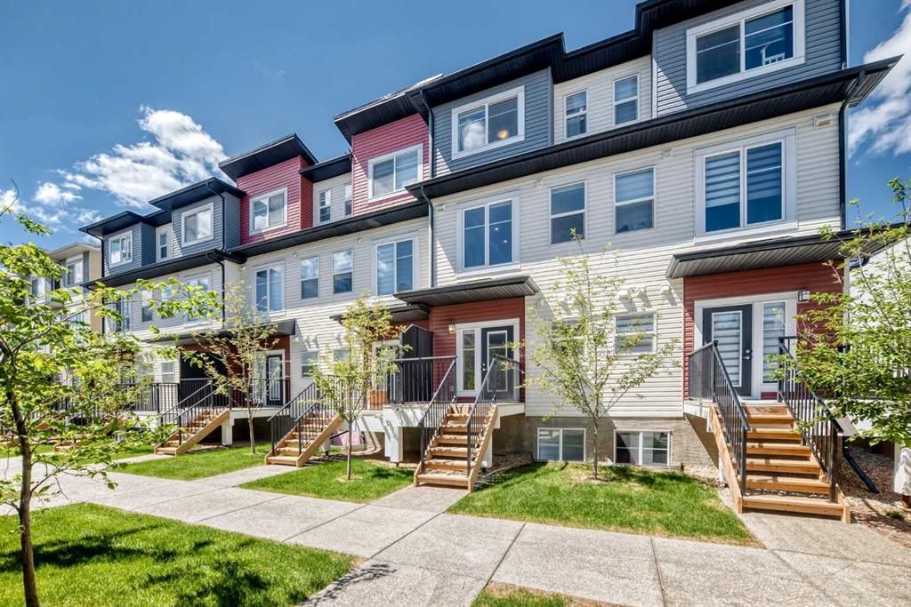 1326 Sage Hill Grove NW, Calgary — main listing photo