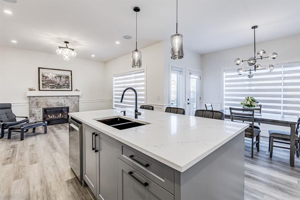 714 Mandalay Link, Carstairs — photo 5 of 34