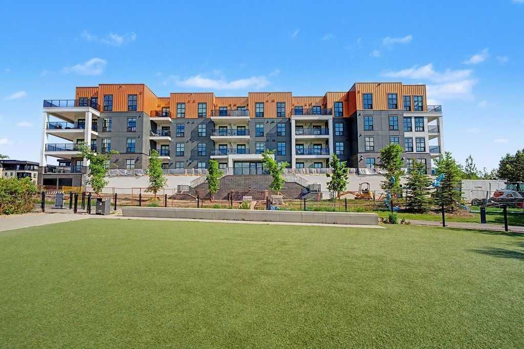 2214, 4270 Norford Avenue NW, Calgary — main listing photo
