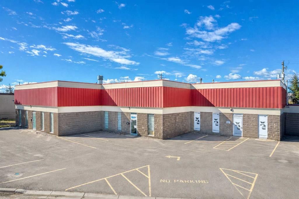 3605 Bonnybrook Road SE, Calgary — main listing photo