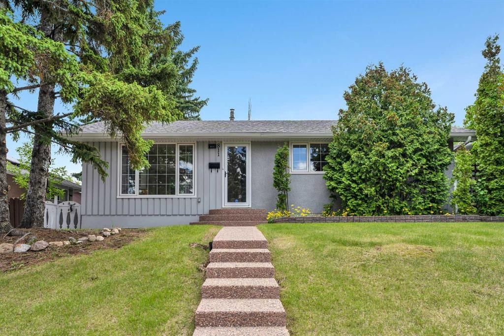 811 Seattle Drive SW, Calgary — photo 2 of 40