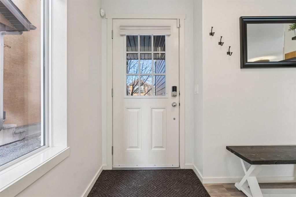 100 Sage Valley Drive NW, Calgary — photo 2 of 27