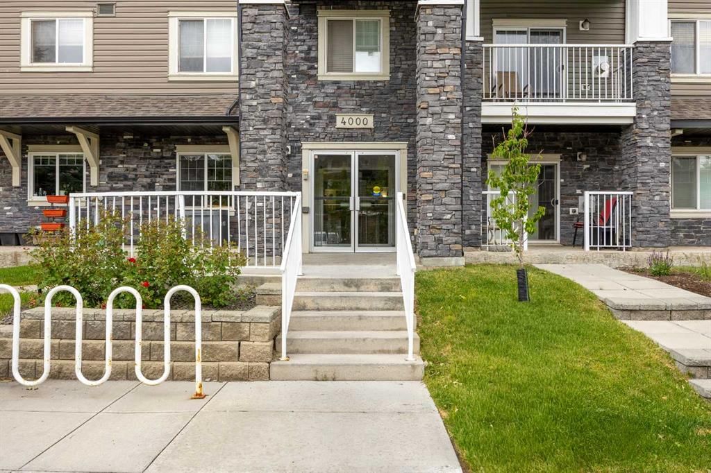 4113, 115 Prestwick Villas SE, Calgary — main listing photo